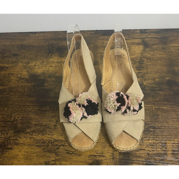 Naguisa‎ Espadrille Peep Toe Sandals Sz 11 Beige Pom Poms Ankle Strap - Picture 1 of 11